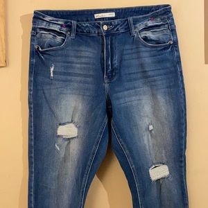 Kancan by Maurices ripped jeans